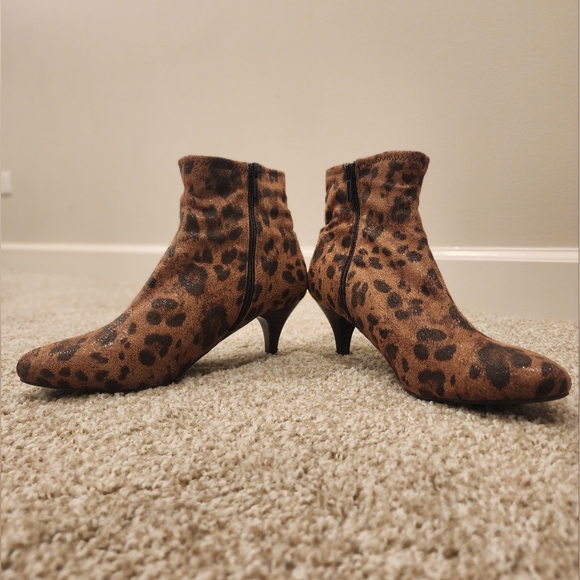 Animal print booties - Picture 2 of 12